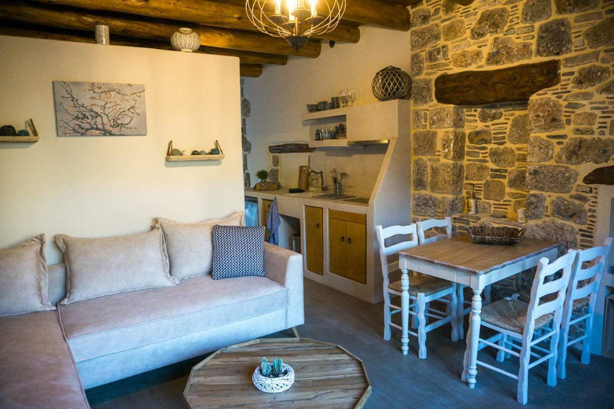 Ferienwohnung To Spiti Mas Soúgia Exterior foto