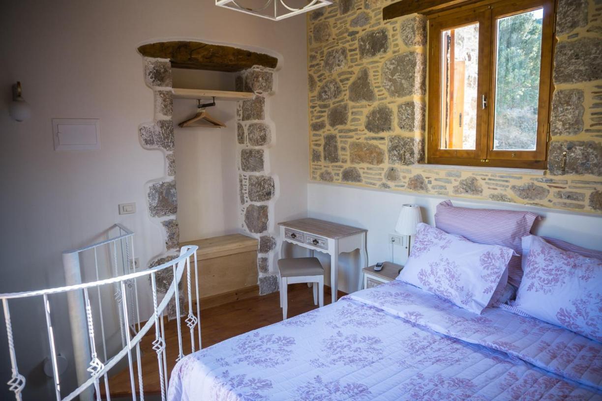 Ferienwohnung To Spiti Mas Soúgia Exterior foto